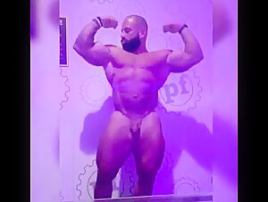 Sam Cunado contest posing🍆🍑