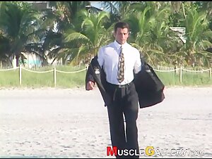 Swiss Muscle God Reinhard Jäger in Miami Beach