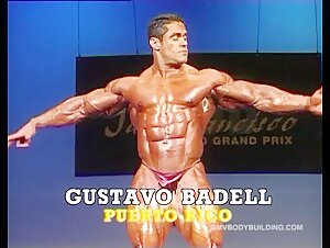 Muscle Advent Calendar 2024 Day 5: Gustavo Badell posing 2004