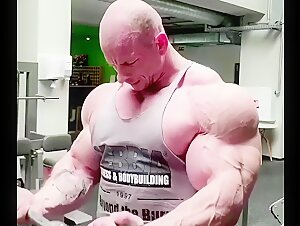 Krizo Pumpin Gunz