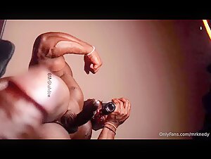Thumb 9