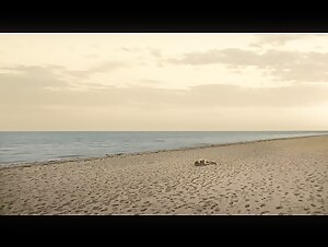 Marco Pigossi naked - High Tide (Maré Alta 2025)