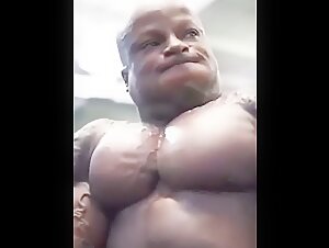 NAME THIS MUSCLEMAN