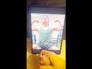 Thumb 4