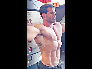 Julián Arroyuelo