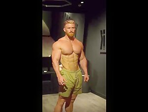 Muscle Bro