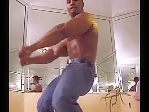 DV FAVE: BROTHA IS FOIIINE!!! PT 5