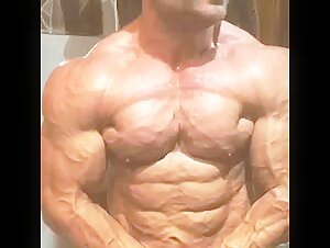 Mike Hulusi