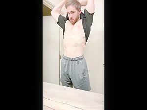 guy play himself