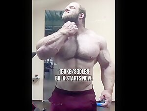 God of Muscle Gods