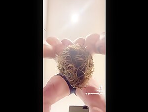 Thumb 10
