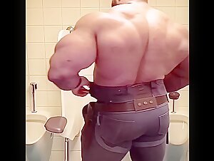 Thumb 4