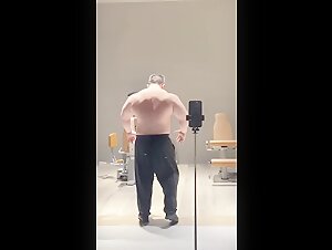 Thumb 9