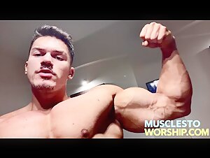 John’s Muscle’s Grow Bigger With Every Flex