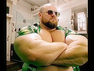 Massive Manly Macho Muscleman (2008)