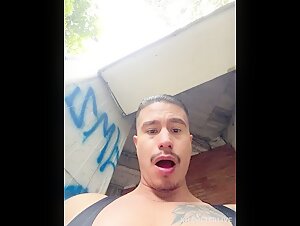 Camshow Model Outdoor