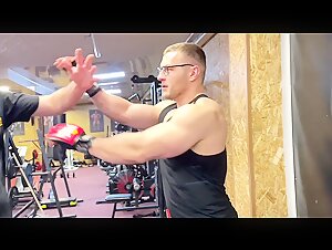 Romeo's failed stunt: Vlad knocked out the bodybuilder and h-u-m-i-l-i-a-t-e-d him.