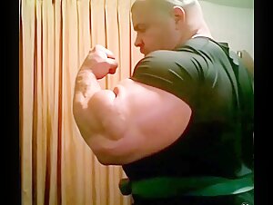 Massive Biceps in tight T-Shirt (2015)