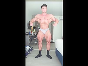 Derek Deianov IFBB Pro