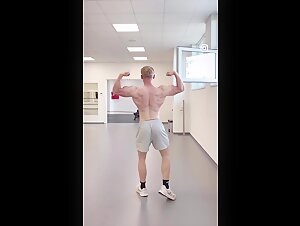 Thumb 8