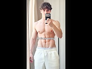 BEST MALE PHYSIQUE HERE
