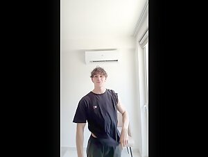 Thumb 10