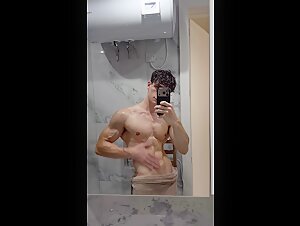FLEX POST SHOWER