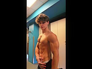 Thumb 4